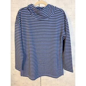T By Talbots women’s turtleneck sweatshirt blue navy striped cozycore tribeMom